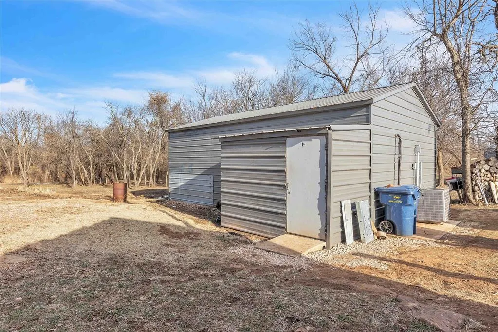 Photo 16 — 4251 E Camp Drive, Guthrie, OK 73044