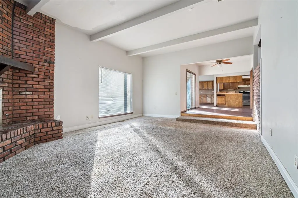 Photo 5 — 11608 Kings Circle, Oklahoma City, OK 73162