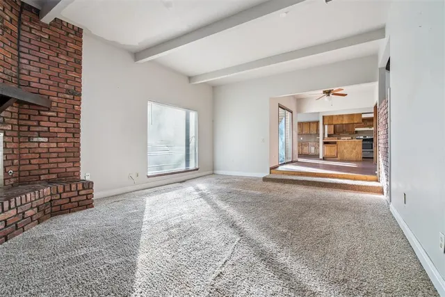 Photo 5 — 11608 Kings Circle, Oklahoma City, OK 73162