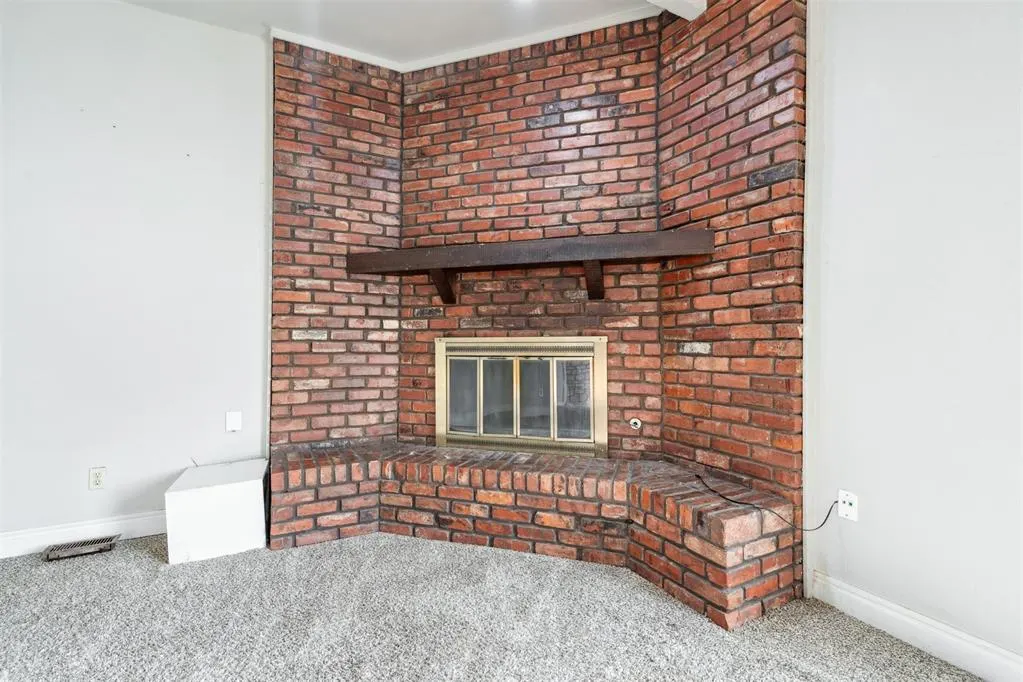 Photo 6 — 11608 Kings Circle, Oklahoma City, OK 73162