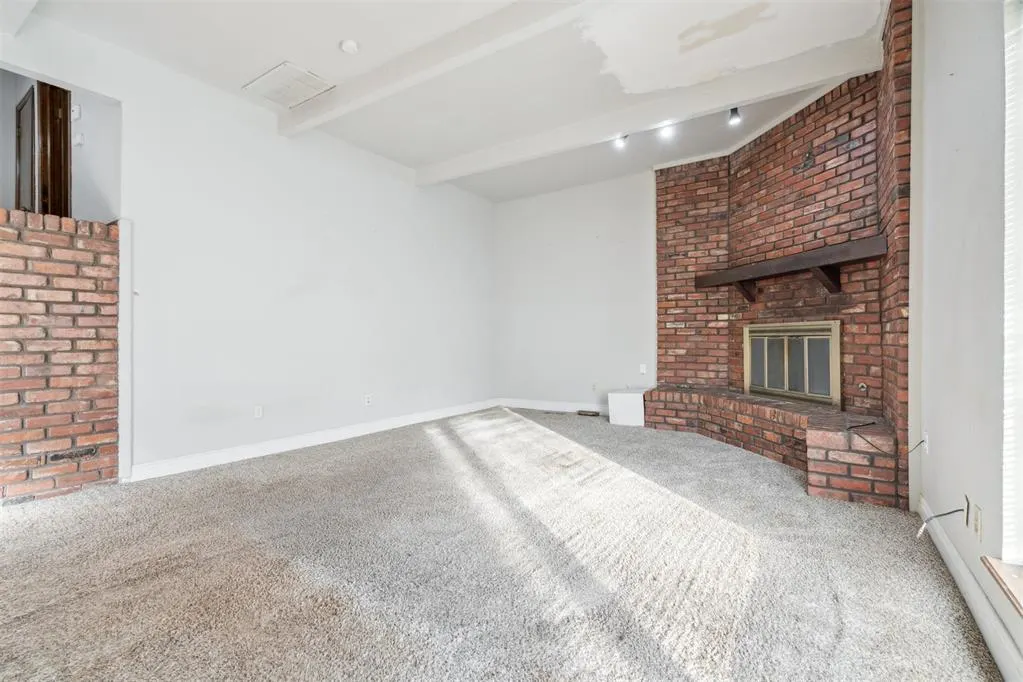 Photo 8 — 11608 Kings Circle, Oklahoma City, OK 73162
