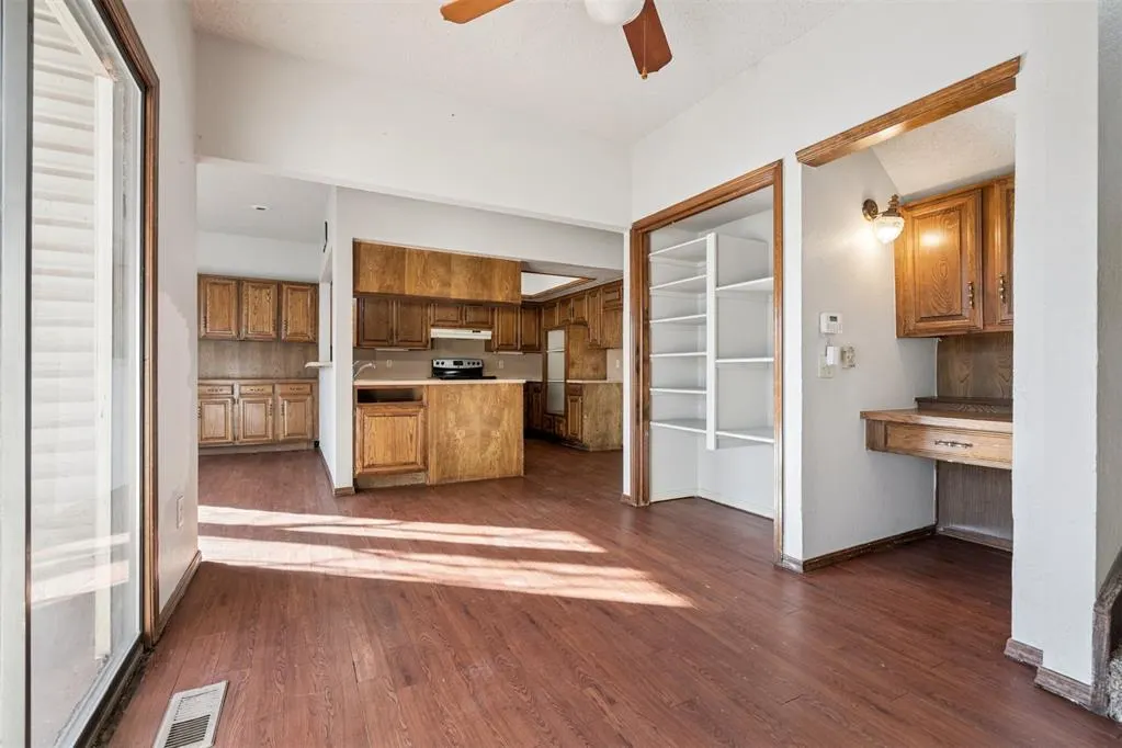 Photo 36 — 11608 Kings Circle, Oklahoma City, OK 73162
