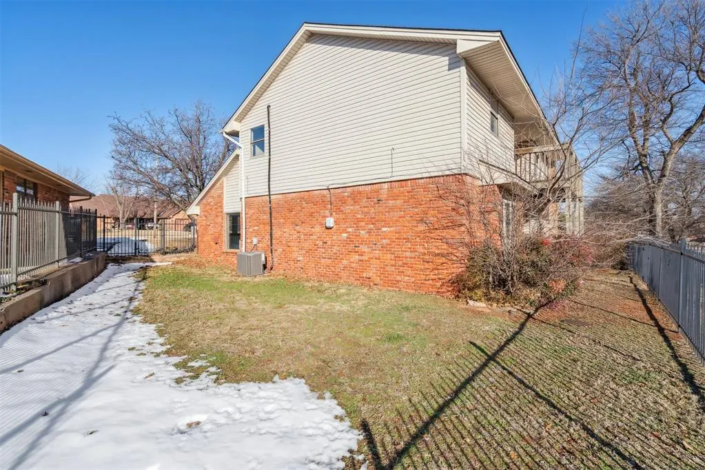 Photo 44 — 11608 Kings Circle, Oklahoma City, OK 73162