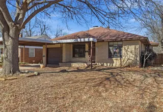 Sold home at 2517 NW 34th Street