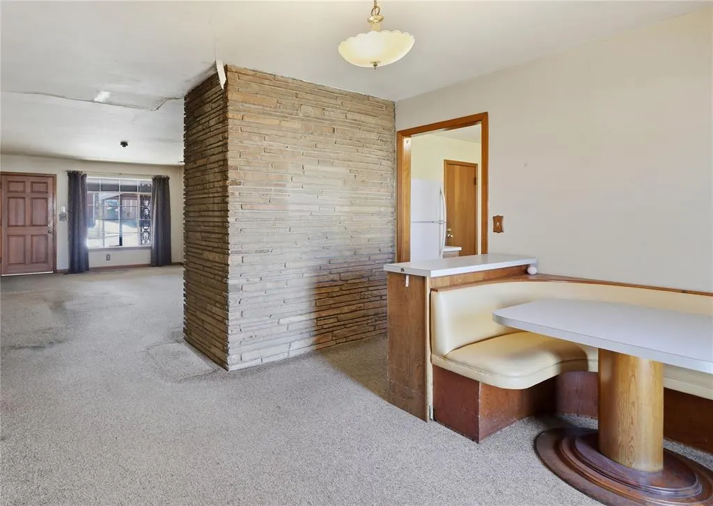 Photo 6 — 2517 NW 34th Street, Oklahoma City, OK 73112