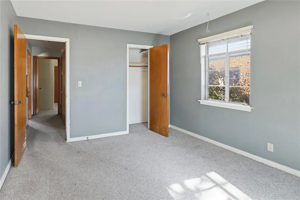 Photo 11 — 2517 NW 34th Street, Oklahoma City, OK 73112