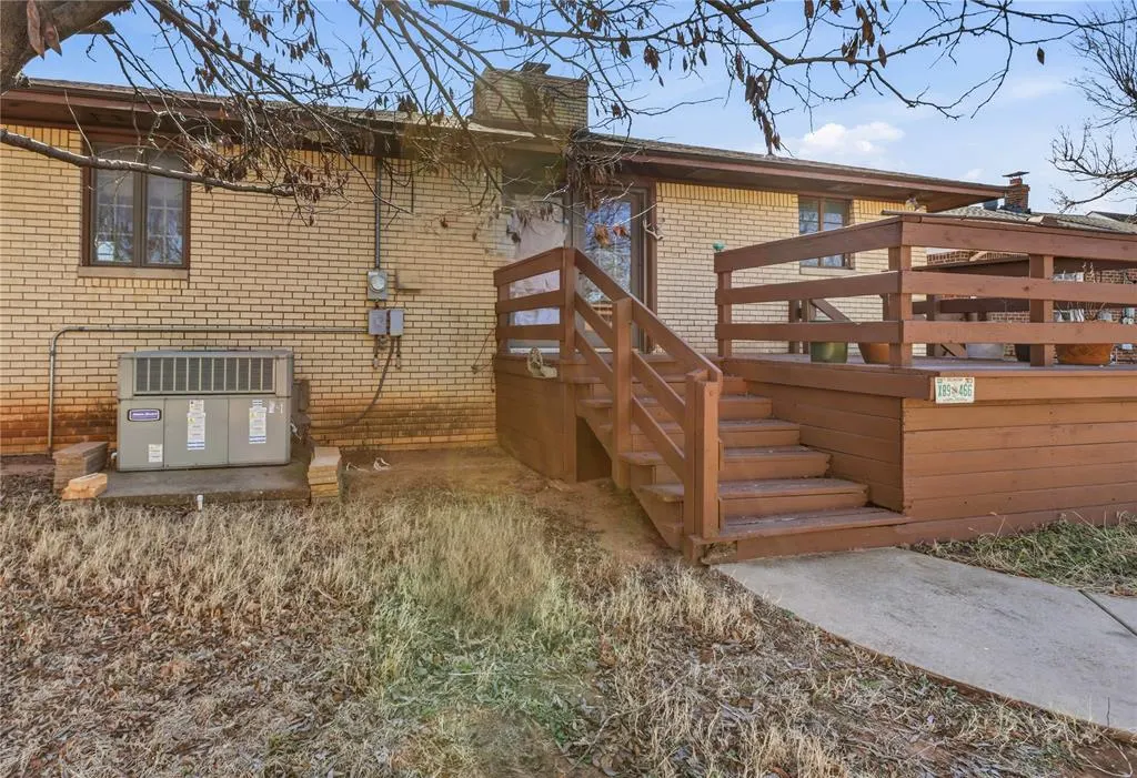 Photo 18 — 2517 NW 34th Street, Oklahoma City, OK 73112