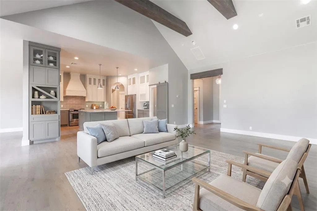 Photo 3 — 205 NW 152nd Street, Edmond, OK 73013