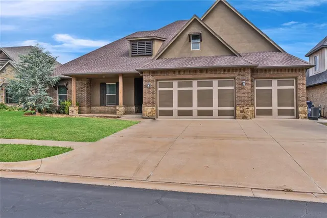 Photo 4 — 205 NW 152nd Street, Edmond, OK 73013
