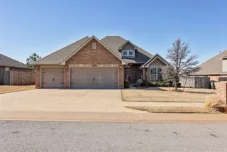 Sold home at 5009 Champlain Place