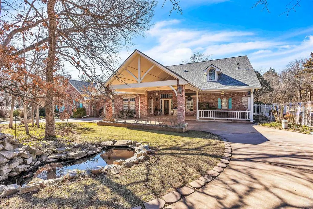 Front exterior — 11001 Goldleaf Lane, Oklahoma City, OK 73131