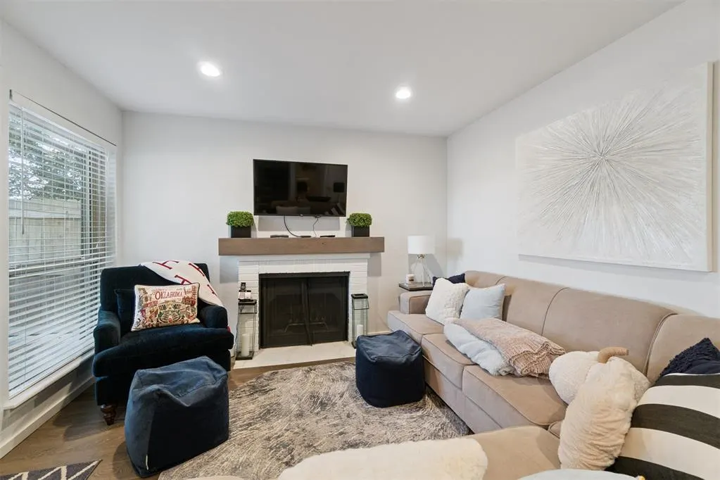 Photo 9 — 821 Cardinal Creek Boulevard 821, Norman, OK 73072