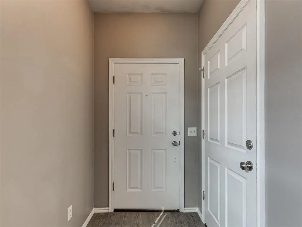 Photo 4 — 122 Ashley Drive 120 & 122, Edmond, OK 73003