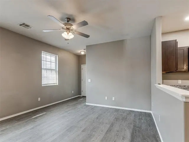 Photo 6 — 122 Ashley Drive 120 & 122, Edmond, OK 73003