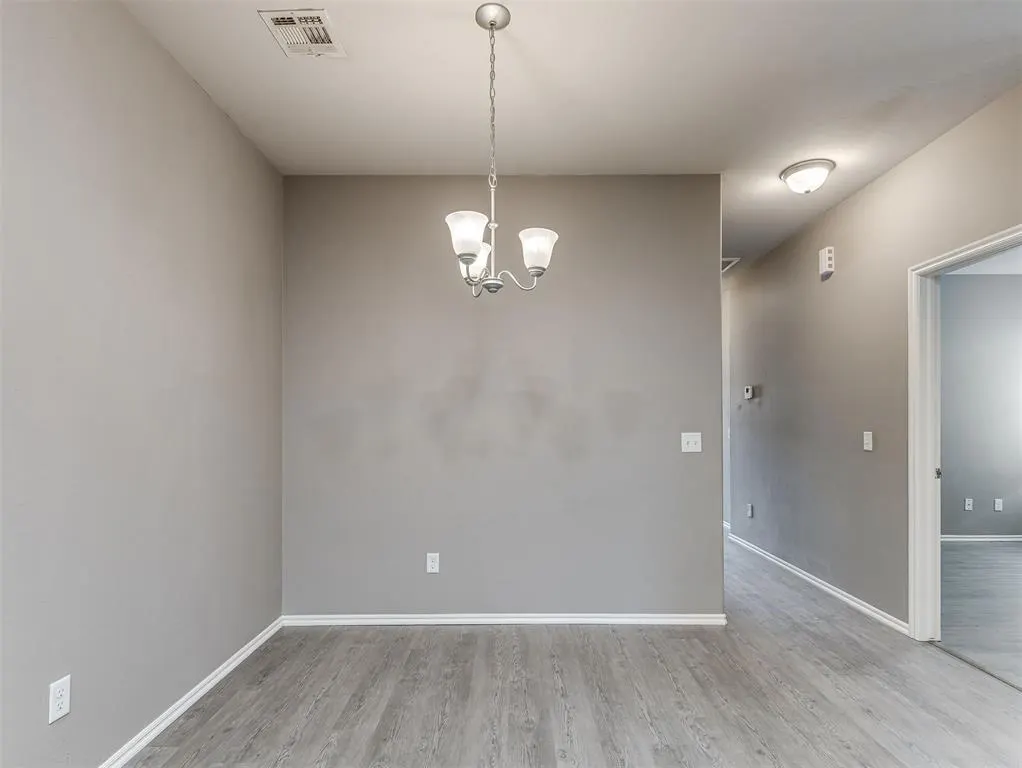 Photo 17 — 122 Ashley Drive 120 & 122, Edmond, OK 73003