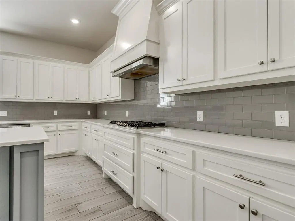 Photo 33 — 10917 Oaksplinter Lane, Oklahoma City, OK 73173