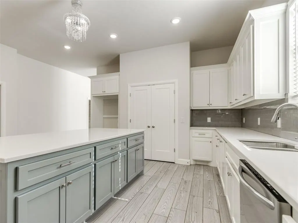 Photo 35 — 10917 Oaksplinter Lane, Oklahoma City, OK 73173