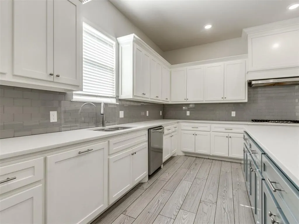 Photo 36 — 10917 Oaksplinter Lane, Oklahoma City, OK 73173