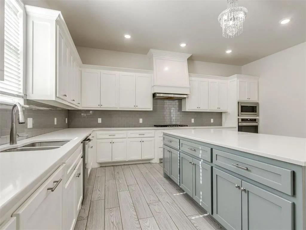 Photo 37 — 10917 Oaksplinter Lane, Oklahoma City, OK 73173