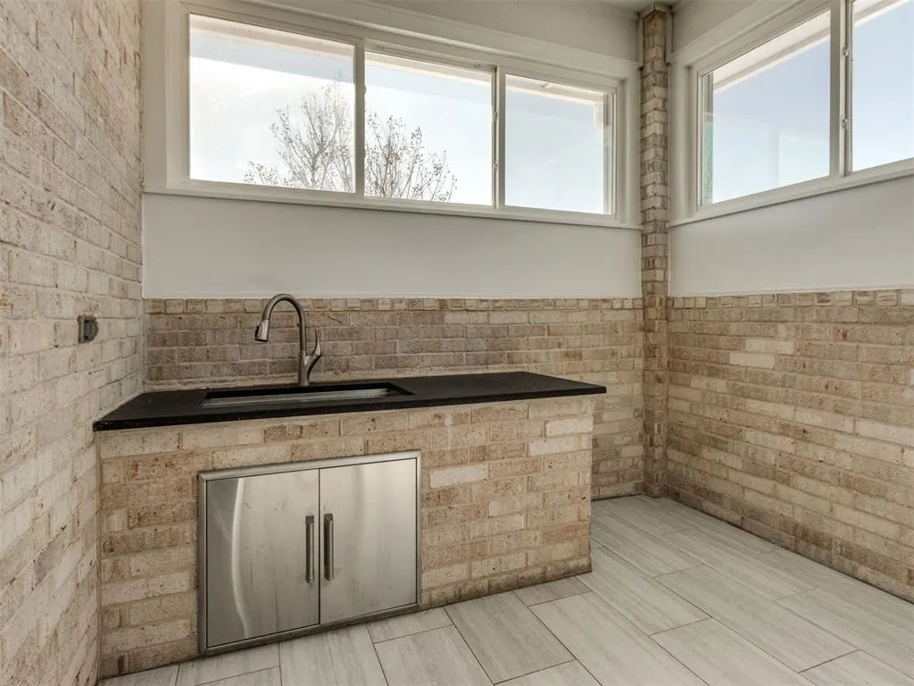 Photo 41 — 10917 Oaksplinter Lane, Oklahoma City, OK 73173