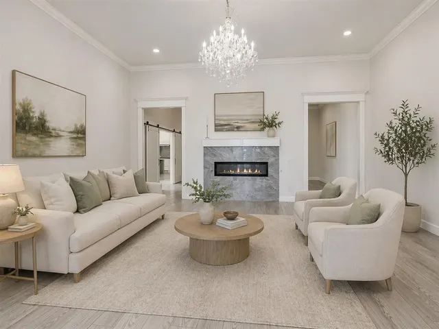 Photo 3 — 10917 Oaksplinter Lane, Oklahoma City, OK 73173