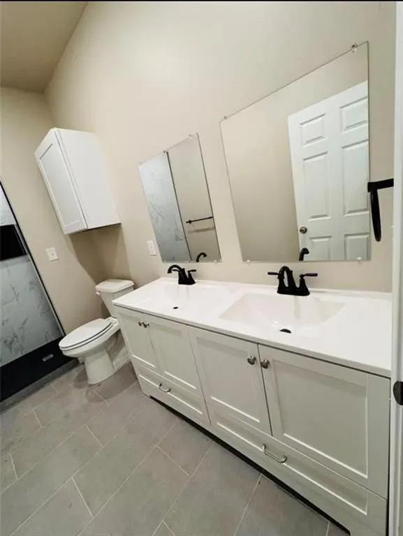 Photo 14 — 300 NW 122nd Street A, Oklahoma City, OK 73114