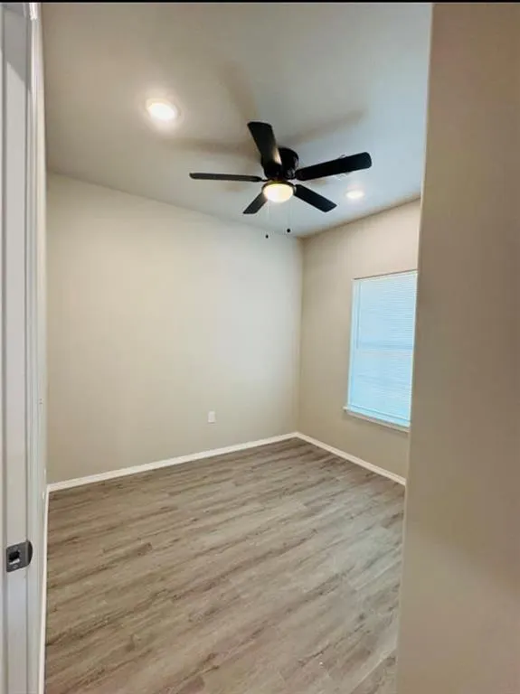 Photo 6 — 300 NW 122nd Street B, Oklahoma City, OK 73114