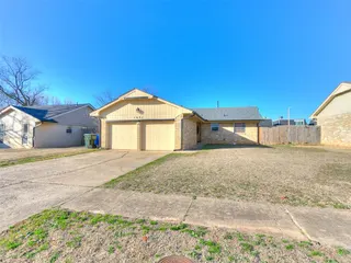 Sold home at 1631 Sheffield Drive