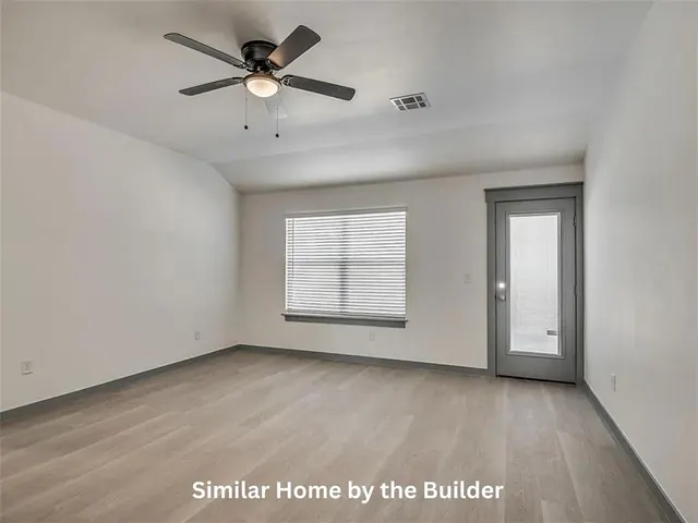 Photo 5 — 917 NW 87th Street, Oklahoma City, OK 73114