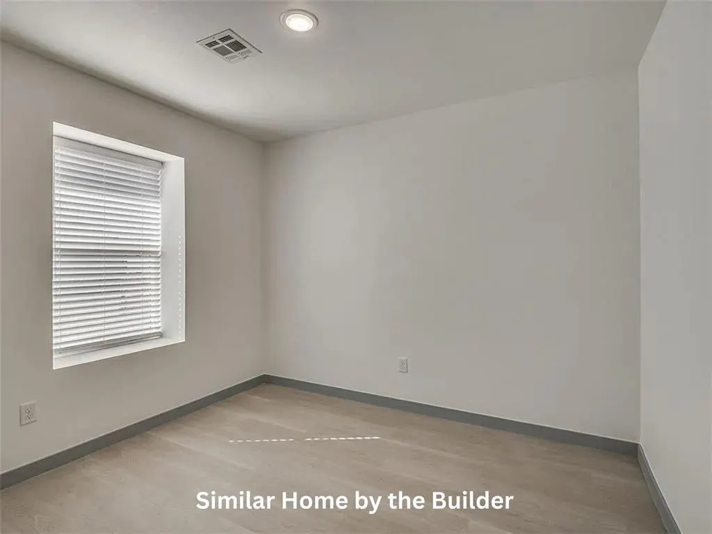 Photo 23 — 917 NW 87th Street, Oklahoma City, OK 73114