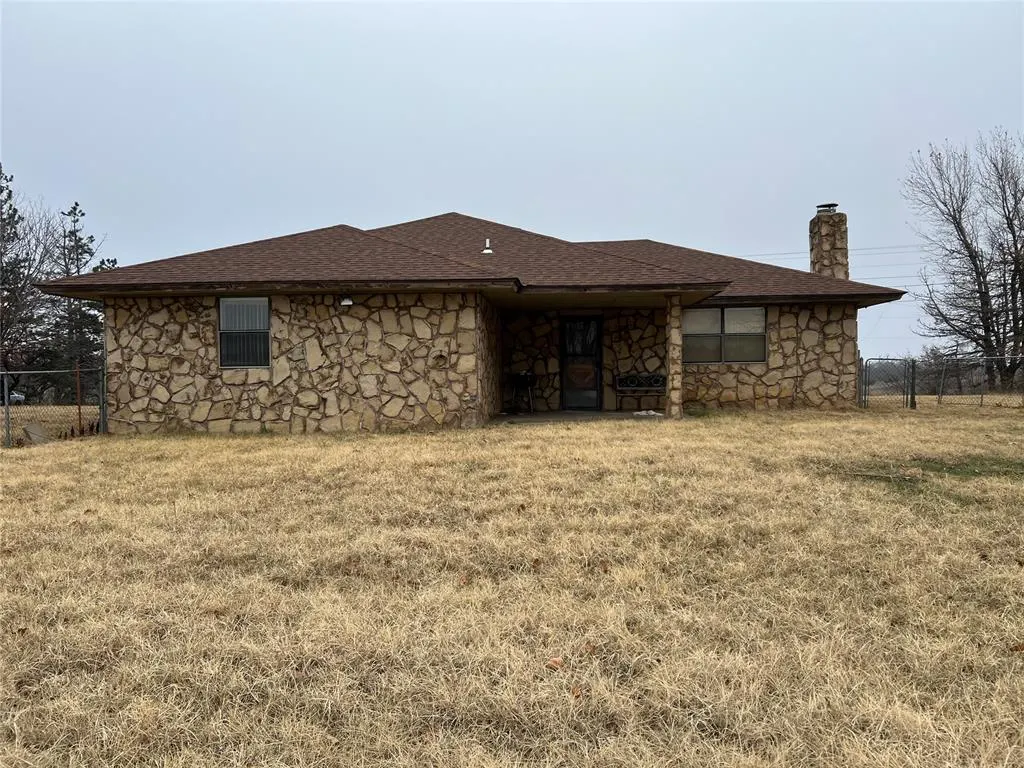 Photo 6 — 31162 Square Top Road, Anadarko, OK 73005