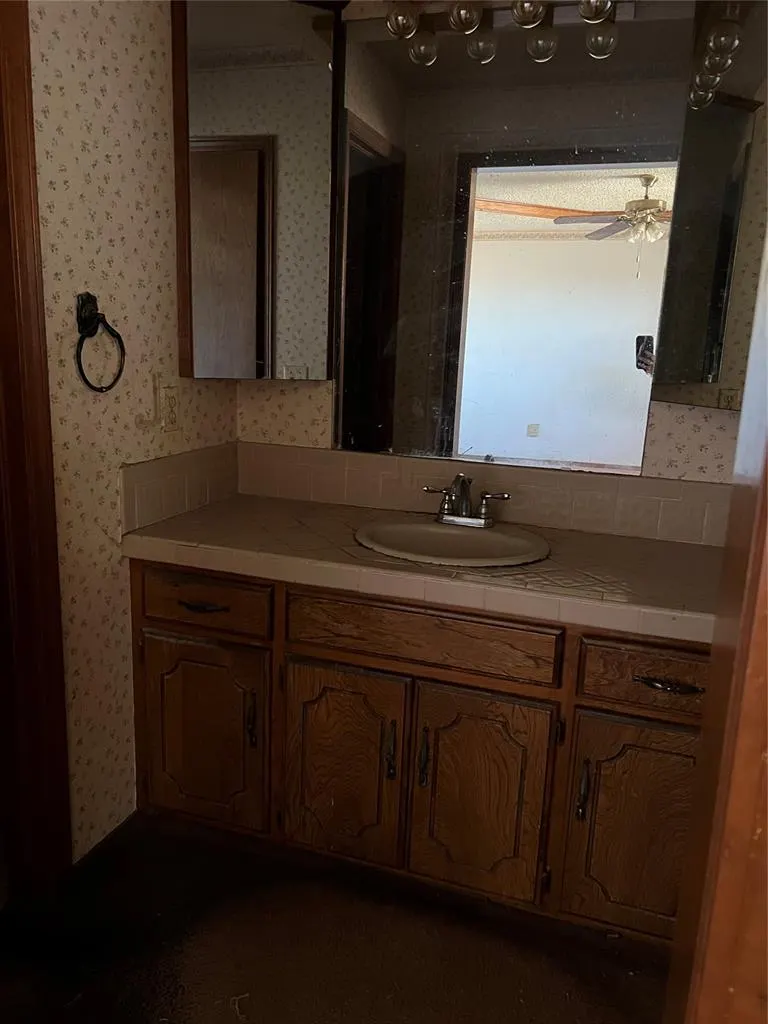 Photo 9 — 31162 Square Top Road, Anadarko, OK 73005