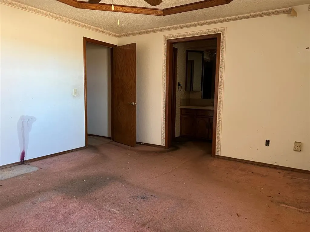 Photo 12 — 31162 Square Top Road, Anadarko, OK 73005