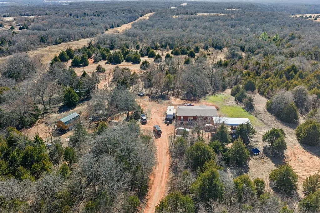 Front exterior — 30595 Skelly Road, Wanette, OK 74878