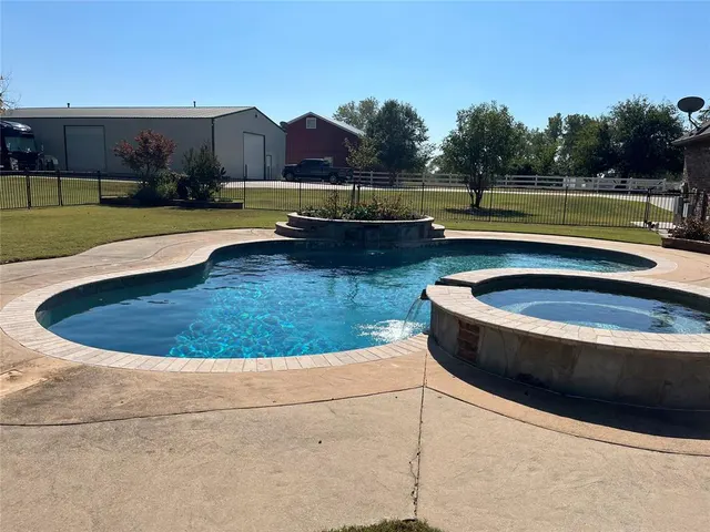 Photo 3 — 14400 S Blackwelder Avenue, Oklahoma City, OK 73170