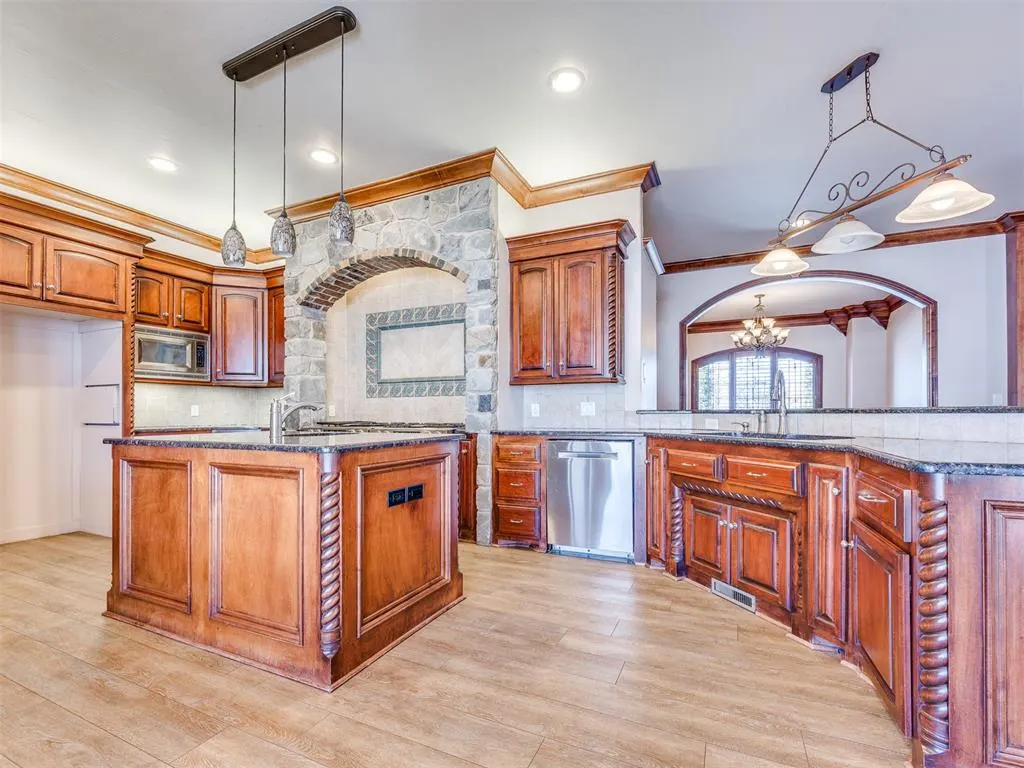Photo 9 — 14400 S Blackwelder Avenue, Oklahoma City, OK 73170