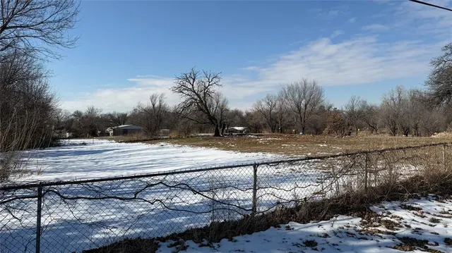 Front exterior — 1915 N Avery Avenue, Nicoma Park, OK 73141