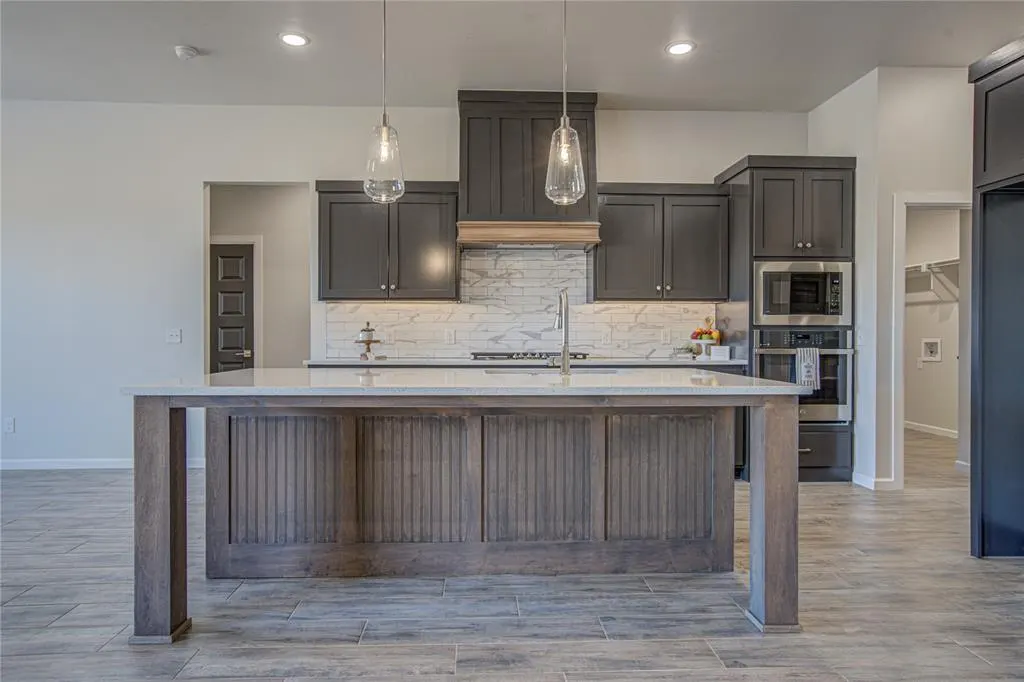 Photo 13 — 201 Meadowlark Lane, Blanchard, OK 73010