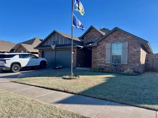 Sold home at 8816 SW 41st Terrace