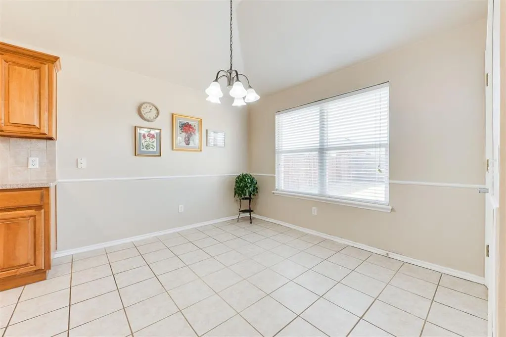 Photo 11 — 14101 Saw Mill Road, Oklahoma City, OK 73170