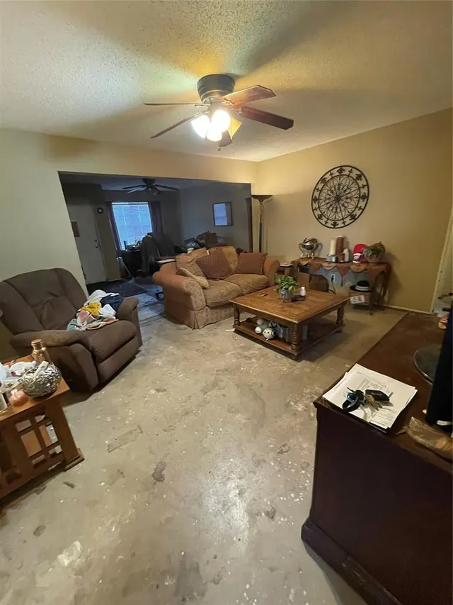 Photo 7 — 2617 N Adams Avenue, Oklahoma City, OK 73127