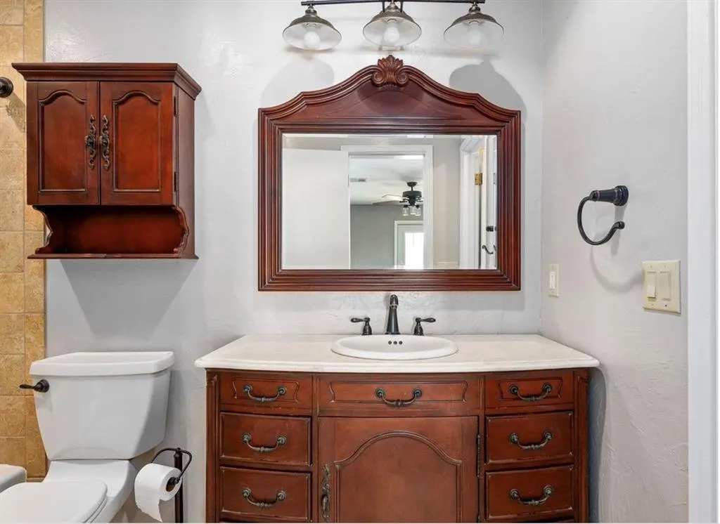 Photo 9 — 9322 Charwood Drive, Oklahoma City, OK 73139