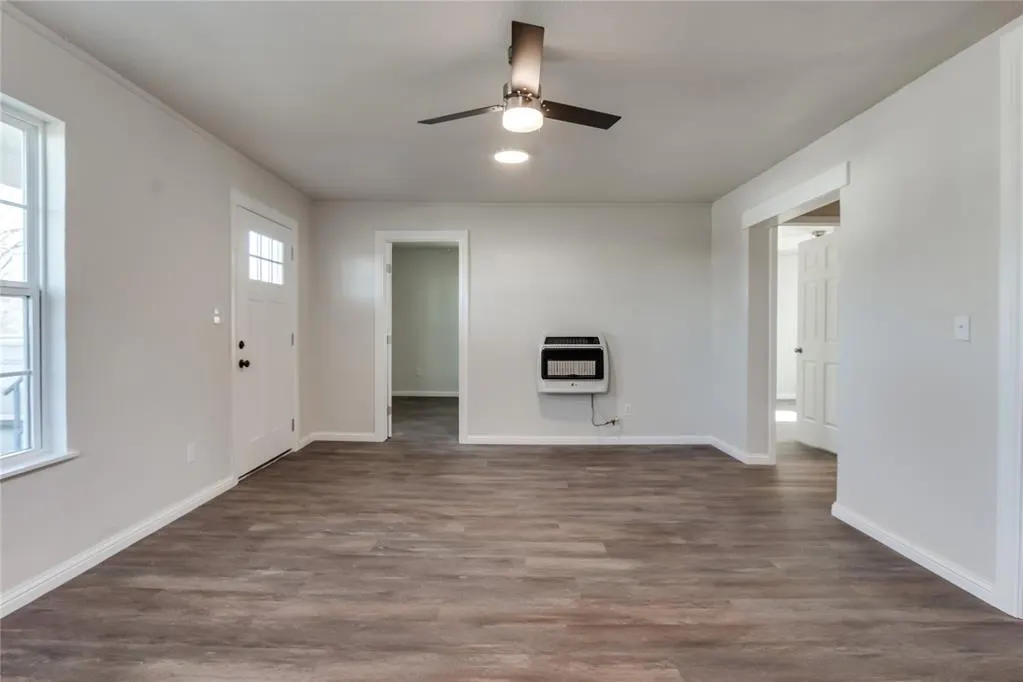Photo 7 — 230 SE 50th Street, Oklahoma City, OK 73129