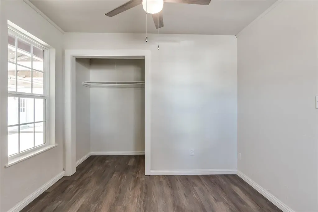 Photo 12 — 230 SE 50th Street, Oklahoma City, OK 73129