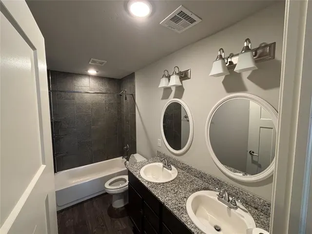 Photo 7 — 8814 SW 45th Street, Oklahoma City, OK 73179