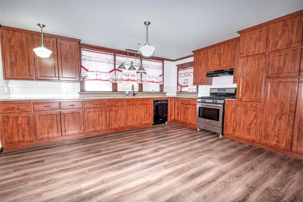 Photo 7 — 830713 S 3390 Road, Carney, OK 74832
