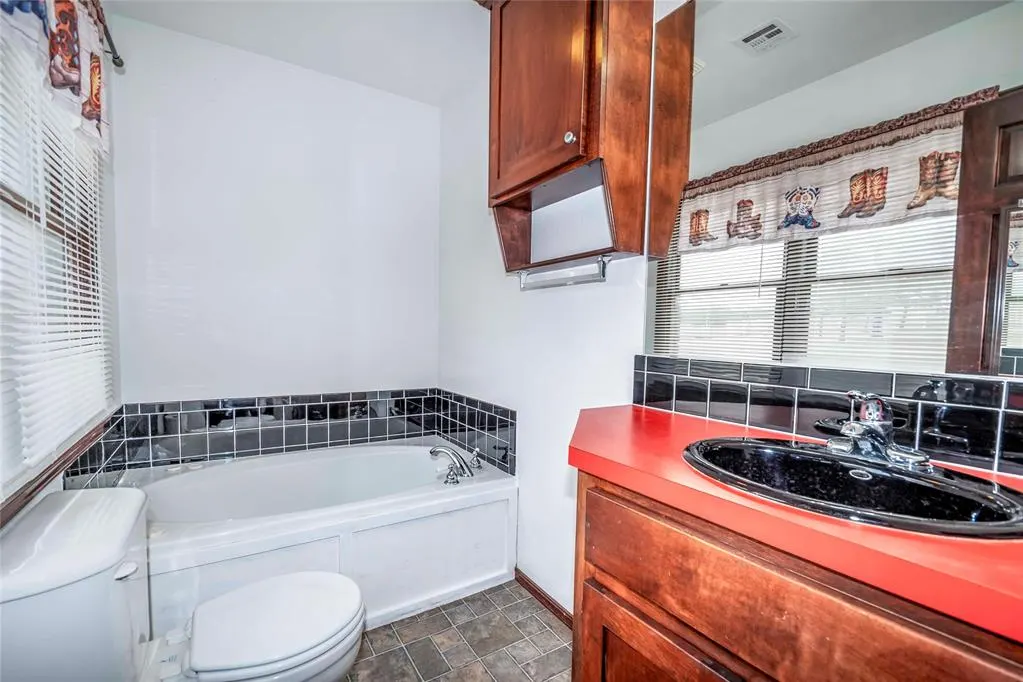 Photo 17 — 830713 S 3390 Road, Carney, OK 74832