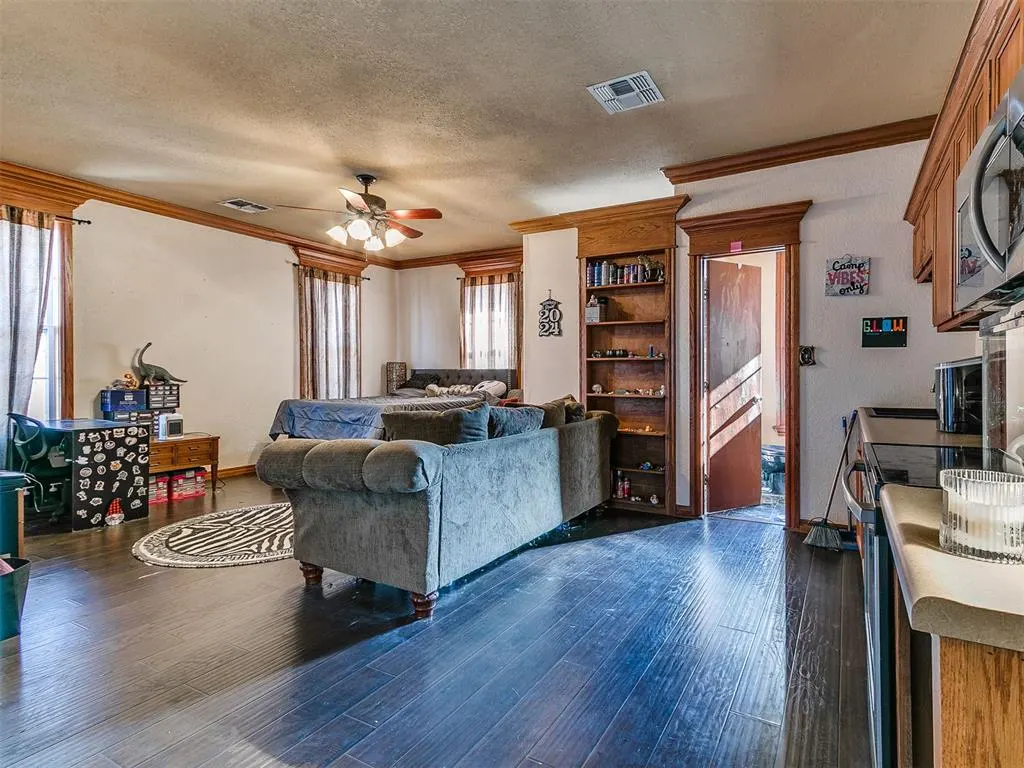 Photo 41 — 3824 NW 32nd Street, Newcastle, OK 73065
