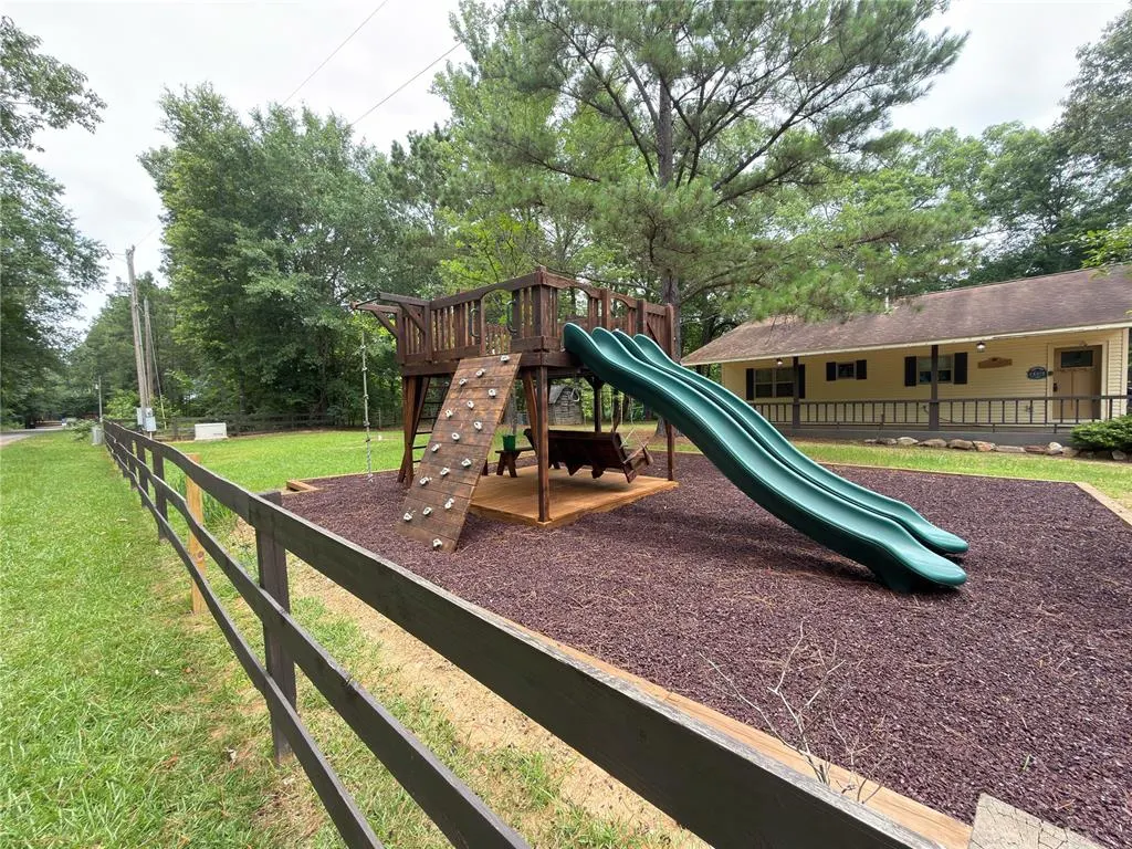 Photo 48 — 868 Red Fox Road, Broken Bow, OK 74728