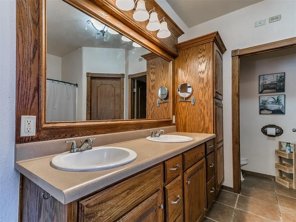 Photo 21 — 3826 NW 32nd Street, Newcastle, OK 73065
